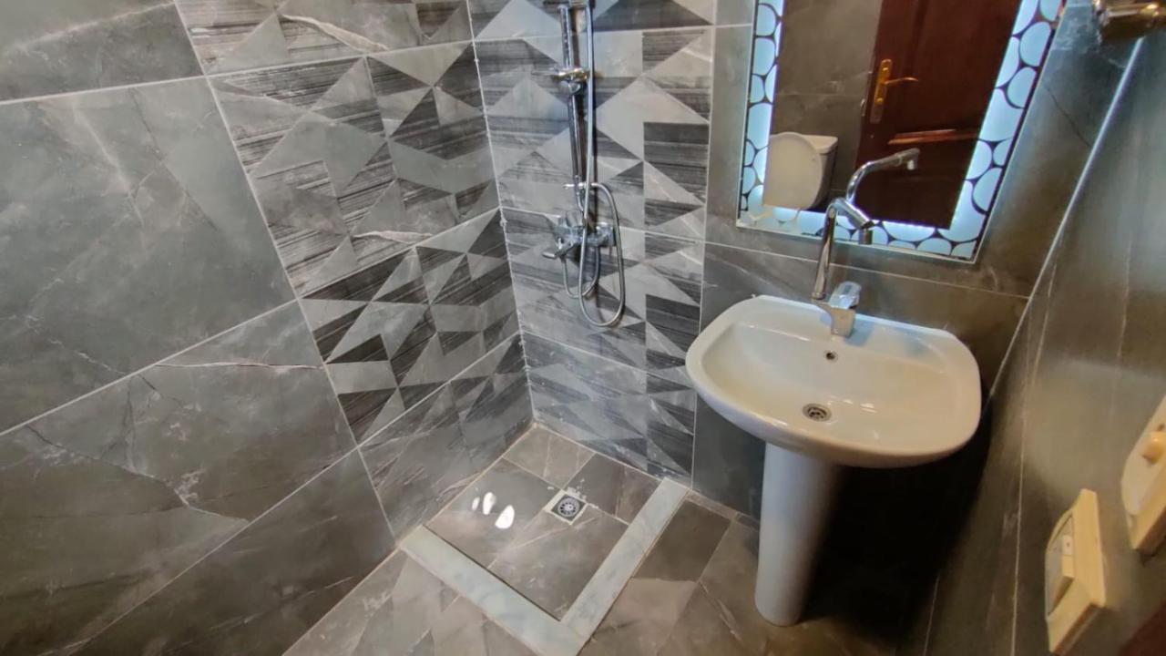 شقة مستوى فندقى المهندسين للعائلات فقط Apartamento Cairo